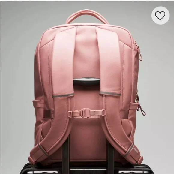 🎒NWT Lululemon Double Zip Backpack. 22L. Sold out color  spiced chai! - Picture 7 of 12